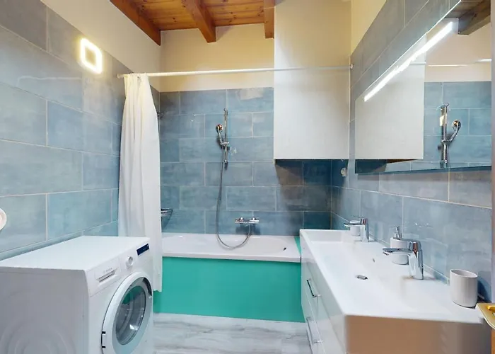 In The Heart Of Nature 克莱恩 蒙塔纳